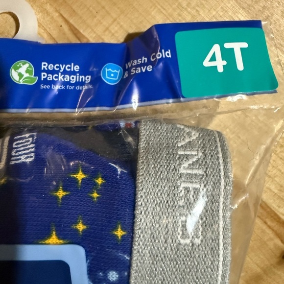 2 packages Hanes Boys' Tagless Briefs - Blue, Gray, White. 4T and size Small. - Picture 3 of 7